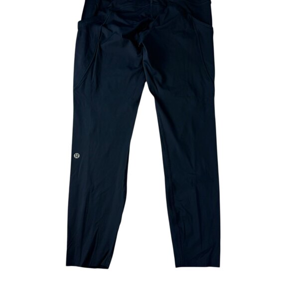 Lululemon Dark Blue Navy Yoga Legging.  Pockets.  Side Thight Pockets Size 8 - Picture 2 of 12